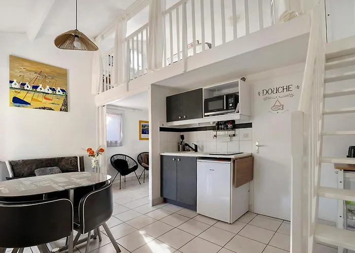 M112 - L'oree Du Golf * Pornic