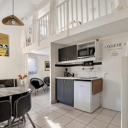 M112 - L'oree Du Golf * Pornic